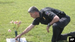 Police Capt. Thomas Didone's 15-year-old son died in a distracted driving crash.