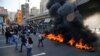 Demonstran Lebanon Kembali ke Jalan-jalan Setelah Jeda singkat