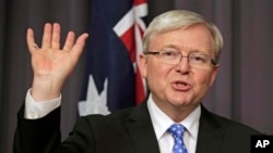 Perdana Menteri Australia Kevin Rudd dan Perdana Menteri Papua Nugini Peter O'Neill sepakat bahwa Australia bisa mendeportasi pengungsi untuk dikirim ke Papua Nugini. (Foto: Dok)