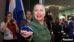 Hillary Clinton menggunakan email pribadi saat masih menjabat sebagai Menlu AS (foto: dok).