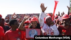 Members of the Movement for Democratic Change November 10, 2018 in Marondera district about 80 km east of Harare following an address by its leader Nelson Chamisa.