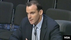 布莱特.麦格尔克在国会作证(资料视频截图) / Brett McGurk