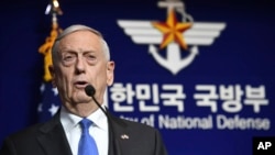 Durante su visita a Corea del Sur, el secretario de Defensa de EE.UU., Jim Mattis advirtió a Corea del Norte que si bien prefieren una solución diplomática también están dispuestos a responder ante cualquier ataque nuclear.