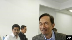 Malaysia's opposition leader Anwar Ibrahim (file photo)