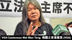 被法庭取消資格的香港前立法會議員梁國雄 (攝影：美國之音湯惠芸)