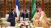 دیدار محمد بن سلمان ولیعهد سعودی با امانوئل ماکرون رئیس جمهوری فرانسه در ریاض - ۹ نوامبر ۲۰۱۷ 