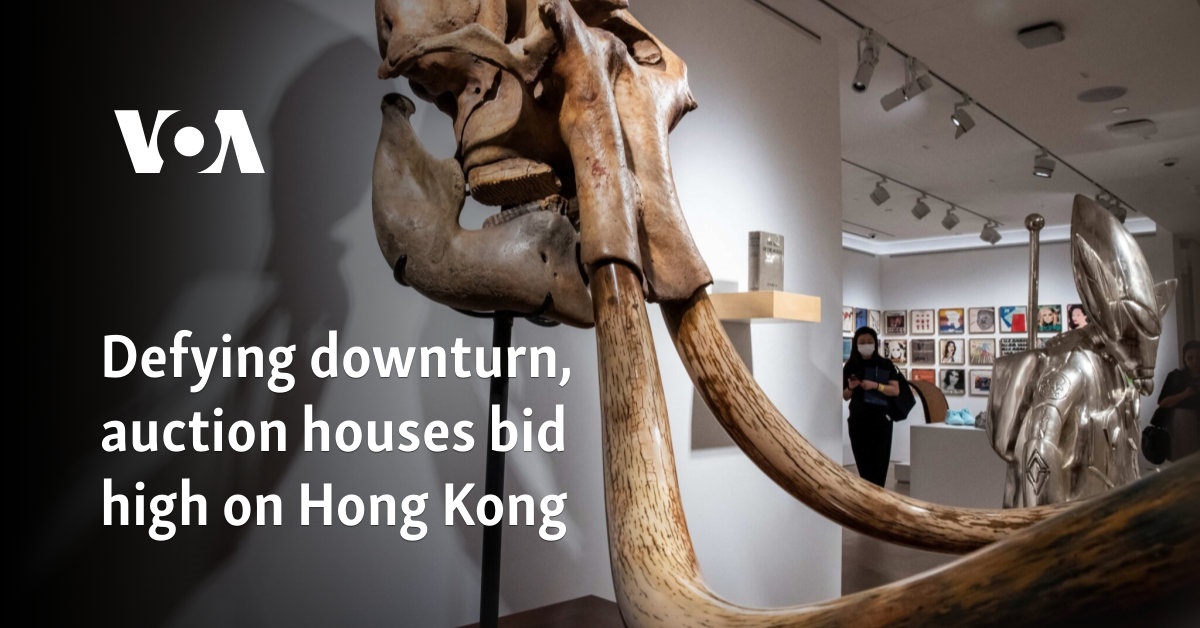 Defying downturn, auction houses bid high on Hong Kong