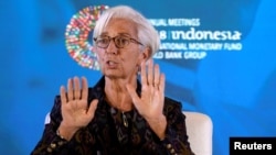 La directora gerente del Fondo Monetario Internacional, Christine Lagarde, habla en la Nusa Dua, Bali, Indonesia, el martes, 9 de octubre de 2018.