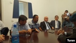 Gözəl Bayramlının müdafiəsi