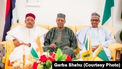 Les présidents Mahamadou Issoufou, Idris Deby et Muhammadu Buhari sont convenus de la mise en place d'une force conjointe pour lutter contre Boko Haram