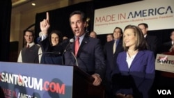 Kandidat Capres Partai Republik Rick Santorum di St. Charles, Missouri (7/2).