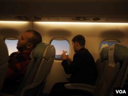 Tourism industry workers say business has plummeted since a Russian plane crashed taking off from Sharm el-Sheikh in late October. (H. Elrasam/VOA)