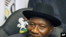 Nigerian President Goodluck Jonathan speaks during a press conference (file photo – 07 Dec 2010)