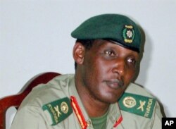 Le Général Kayumba Nyamwasa.