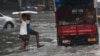 'ทะเลอาหรับ' ที่อุ่นขึ้น ก่อให้เกิดฝนตกหนักเเละน้ำท่วมในตอนกลางของอินเดีย 