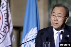 Tổng thư ký LHQ Ban Ki-moon mô tả trát bắt ông Rainsy và các vụ tấn công trước đó nhắm vào các nhà lập pháp đối lập là “những diễn biến đáng lo ngại”.