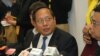 香港立法会议员何俊仁辞职以引发变相公投