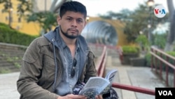 Walter Enrique Orozco, un estudiante nicaragüens en Costa Rica, habla con Voz de América sobre su experiencia como exiliado.