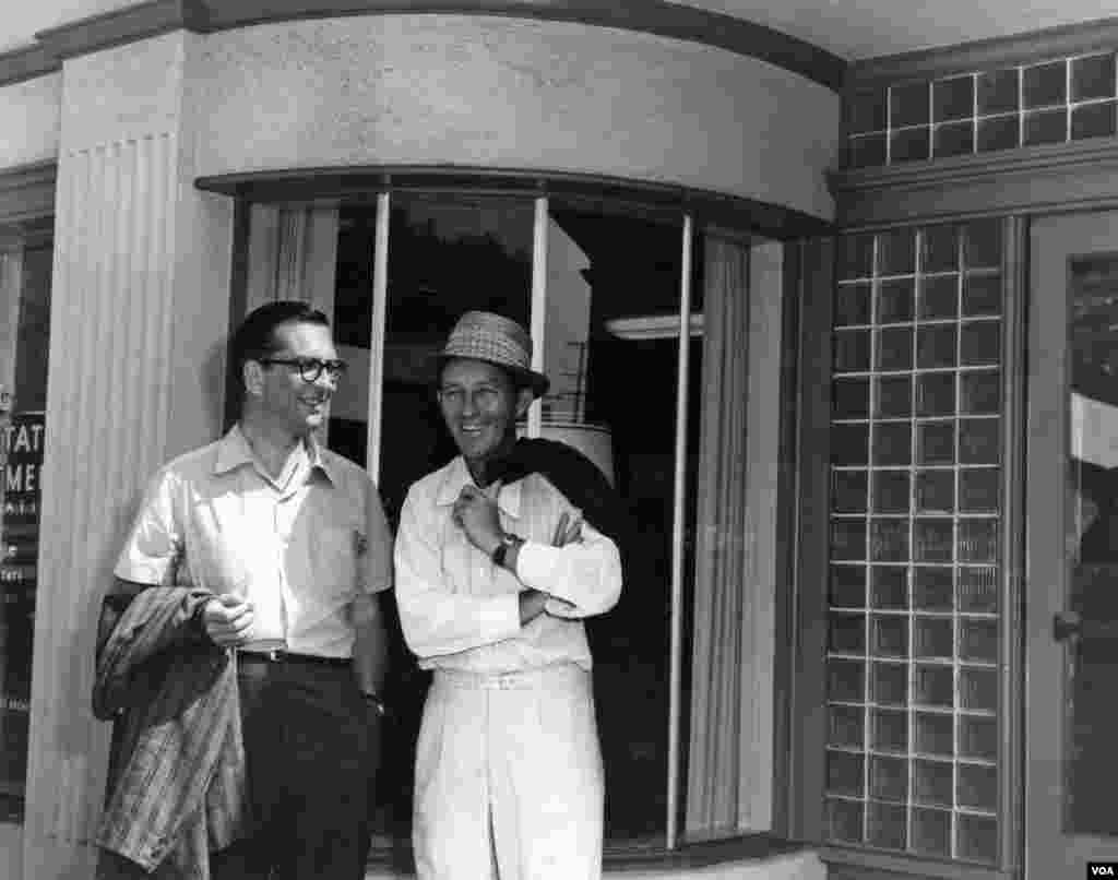 Conover with Bing Crosby, after interviewing him