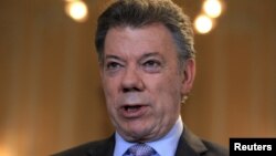 Presiden Kolombia Juan Manuel Santos di Bogota (7/4). (Reuters/Jose Miguel Gomez)