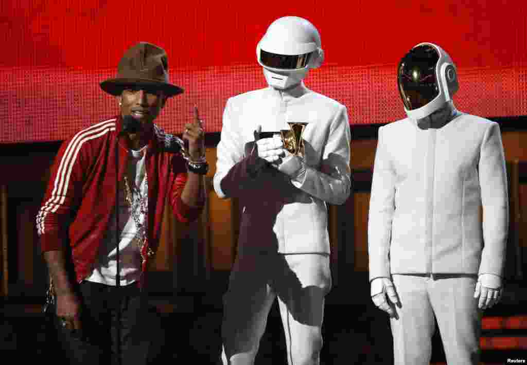 &quot;Grammy&quot; mekafatının qalibi &quot;Daft Punk&quot; dueti - Las-Veqas, 26 yanvar, 2014 