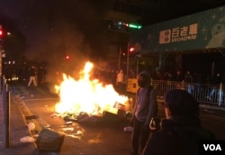香港本土派人士认为，年初一的旺角警民冲突是民怨大爆发( 美国之音汤惠芸)。