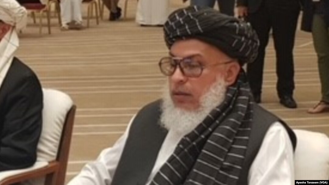 دطالبانو د حکومت مرستیال خارجه وزیر شیرمحمد عباس ستانکزي له افغانستان څخه د شوروي د ځواکونو د وتلو د ۳۵م کال په اړوند راجوړې شوې دستورې ته خپله وینا کې ویلي وؤ چې افغانستان کله هم د ډیورنډ کرښه د پولې په توګه نه مني.