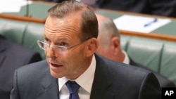 Thủ tướng Australia Tony Abbott nói ông được bảo đảm rằng những máy bay ném bom B-1 của Mỹ sẽ không được điều tới Australia