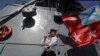 СМИ: Россия отправляет новые корабли в Средиземное море