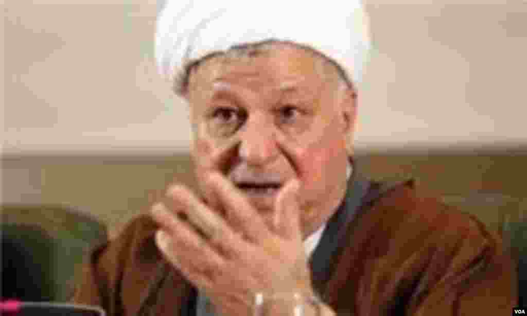 اکبر هاشمی رفسنجانی از احتمال نامزدی خود برای انتخابات امسال ریاست جمهوری خبر داده است. جناح نزدیک به رهبری از نامزدی احتمالی وی انتقاد کرده است.