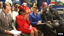 The ‘Chibok Girls Not Forgotten’ event brought together, from left, VOA Director David Ensor, U.S. Representatives Frederica Wilson and Karen Bass, escaped Chibok schoolgirl Patience Bulus and human rights lawyer Emmanuel Ogebe. 