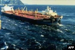 Tàu đổ dầu Exxon Valdez năm 1989