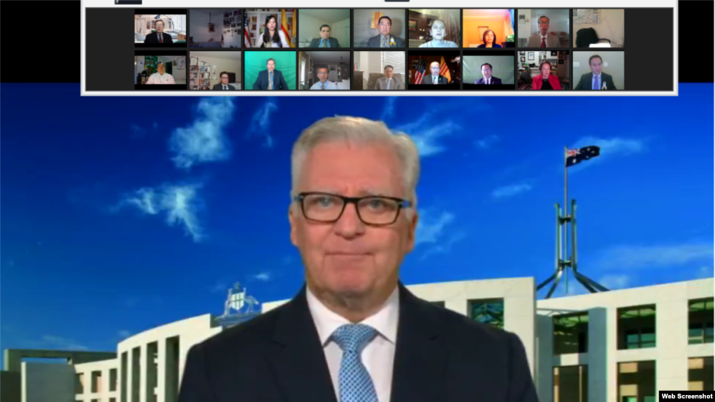 Dân biểu Úc Chris Hayes phát biểu trong video gửi đến sự kiện Ngày Nhân quyền Việt Nam lần thứ 27, tổ chức trực tuyến tối ngày 11/5/2021.