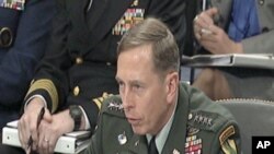 Le général David Petraeus aurait signé une directive secrète visant à renforcer l'offensive contre le terrorisme en Asie centrale, au Moyen-Orient et dans la Corne de l'Afrique