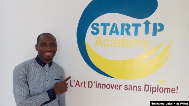 Claudel Noubissié, président de startup academy à Yaoundé, Cameroun, le 23 août 2017. (VOA/Emmanuel Jules Ntap)