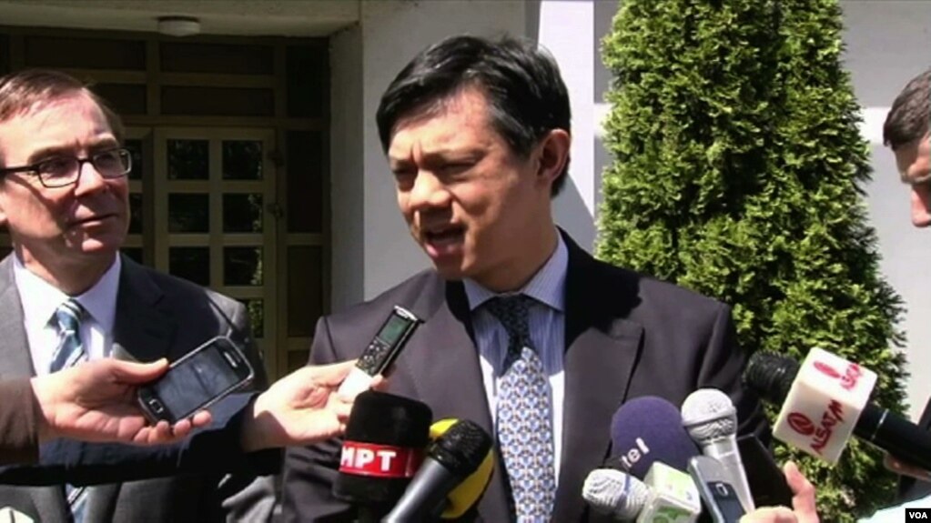 Zv/Ndihmës Sekretari i Shtetit Hoyt Yee në Shkup