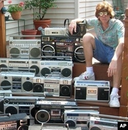 Boom Box radios and cassette players once filled the streets of New York and other cities with sound