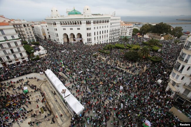 Masses return to the streets to press demands for democratic change in Algiers, Algeria, April 19, 2019.