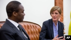 U.S. Ambassador to the United Nations Samantha Power meets with Defense Minister Joseph Beti Assomo at the Ministry of Defense in Yaounde, Cameroon, Tuesday, April 19, 2016.