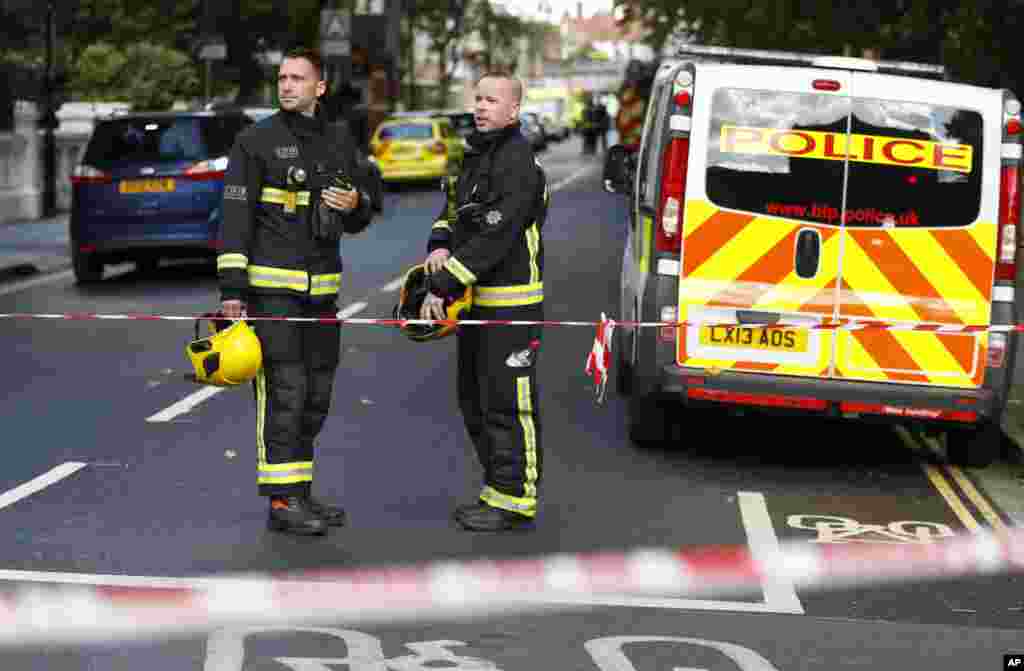 لندن ایمبولینس سروس نے تصدیق کی ہے کہ واقعے کے بعد 18 زخمیوں کو اسپتال منتقل کیا گیا ہے