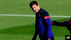 Lionel Messi siap tampil kembali bermain untuk Barca setelah dua bulan absen karena mengalami cedera kaki (foto: dok). 