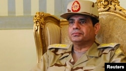 Jenderal Abdel-Fattah el-Sissi hampir dapat dipastikan akan menjadi pemimpin baru Mesir jika mencalonkan diri dalam Pilpres mendatang (foto: dok). 