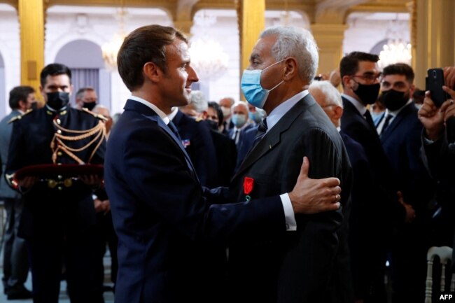 Macron ve Salah Abdelkerim