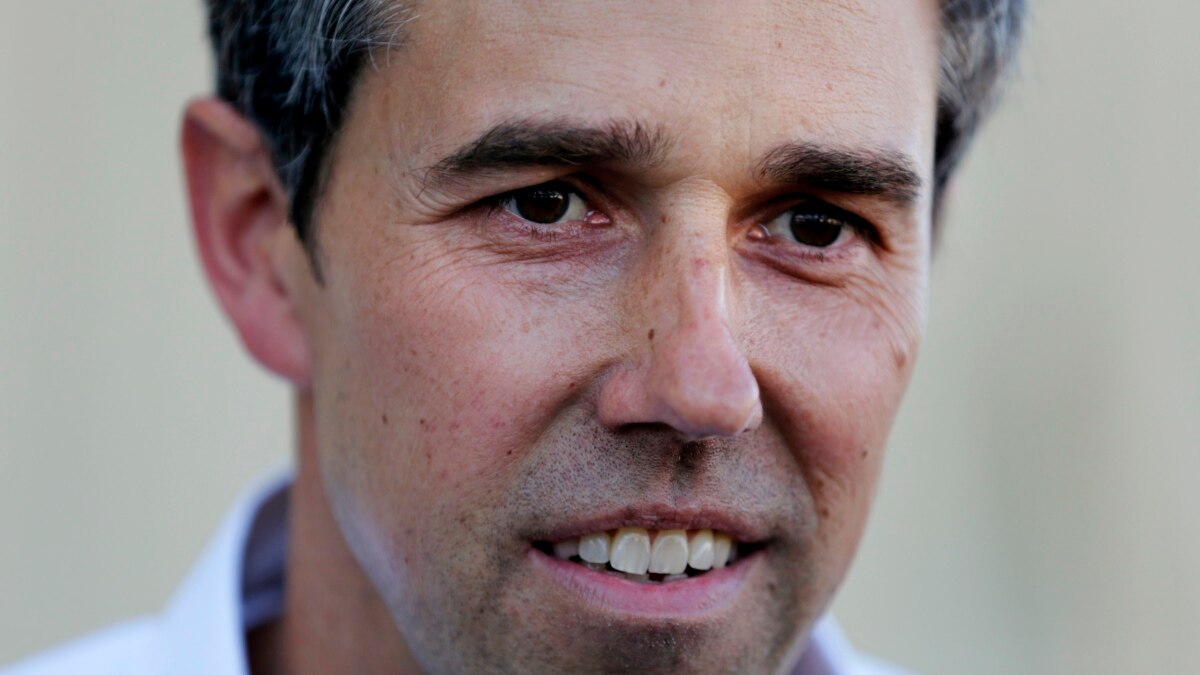 Beto O’Rourke’s Casual Style to be Tested by National Campaign