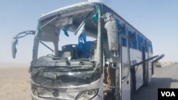在巴基斯坦西南部俾路支省查蓋縣一輛載有中國工程人員的大巴受到自殺式炸彈攻擊。（2018年8月11日）
