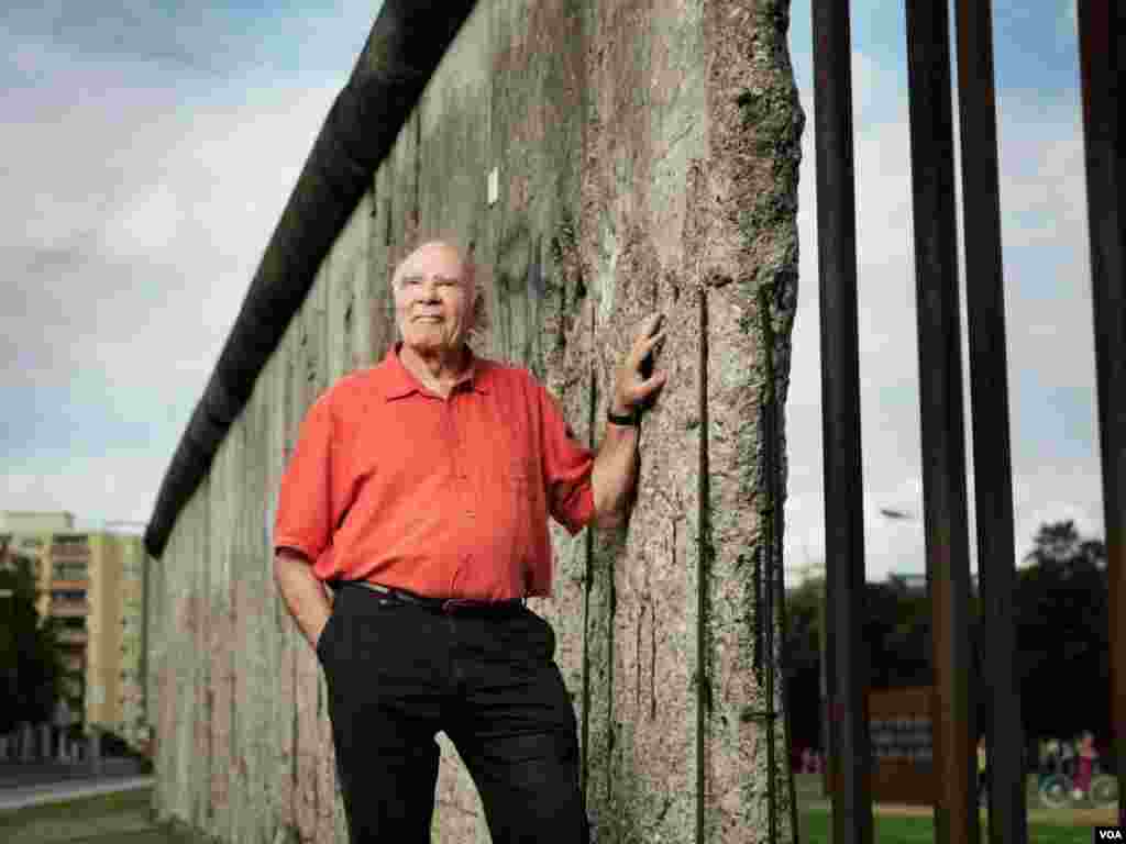 Burkhart Veigel at the Berlin Wall Memorial. (Copyright, used with permission from Burkhart Veigel) 