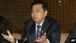 Ketua Dewan Perwakilan Rakyat Setya Novanto menolak panggilan KPK (foto: AP). 