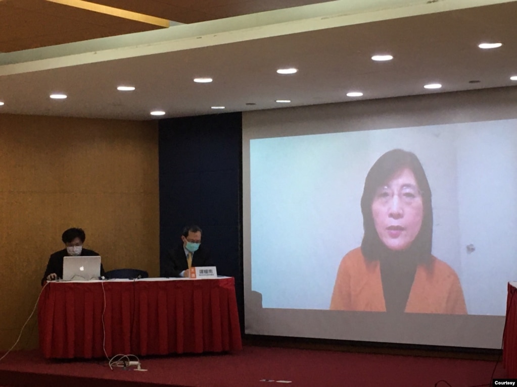 原中共中央党校教授、旅美学者蔡霞(12月7日)以视讯方式参与位于台北的华人民主书院所举办的中共建党百年批判论坛。(photo:VOA)
