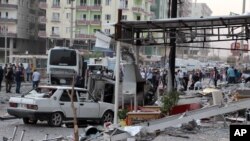 2016年8月10日，土耳其马丁省克孜勒泰佩城发生爆炸的现场。