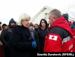 Dunja Mijatović u posjeti kampu Vučjak, 3. decembar 2019.
